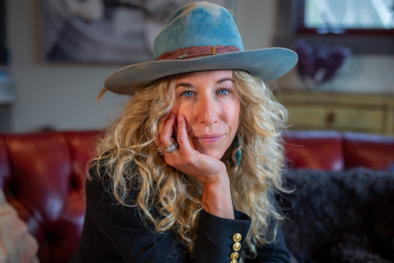 Ep. 1: Alive Living with Jayne Gottlieb